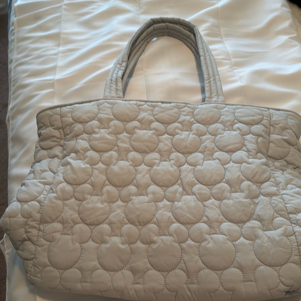 Disney Vera Bradley Vera Tote Lunar Gray Bag Purse Mickey Mouse Featherweight